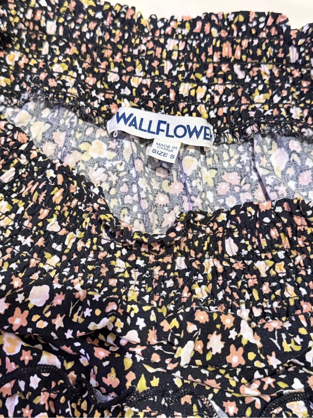 Wallflower Black Floral Ditsy Print Tiered Mini Skirt - Size S - Picture 3 of 3